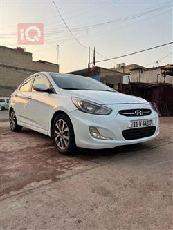 هیوندای ئەکسنت